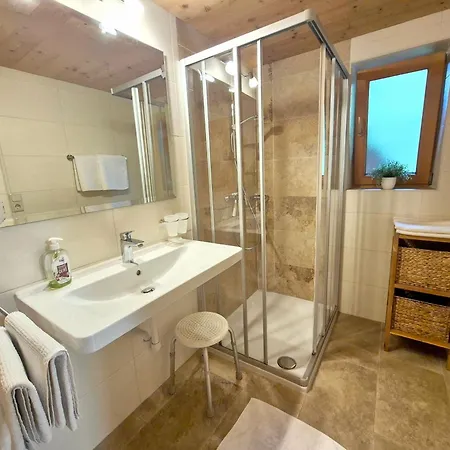 Woerglerhof's Huettenapartments Mit Kachelofen *