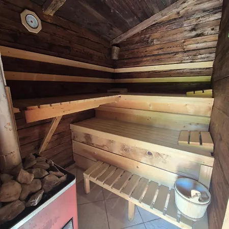 Woerglerhof's Huettenapartments Mit Kachelofen Çiftlik konaklama Alpbach