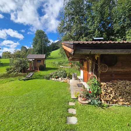 Çiftlik konaklama Woerglerhof's Huettenapartments Mit Kachelofen Alpbach