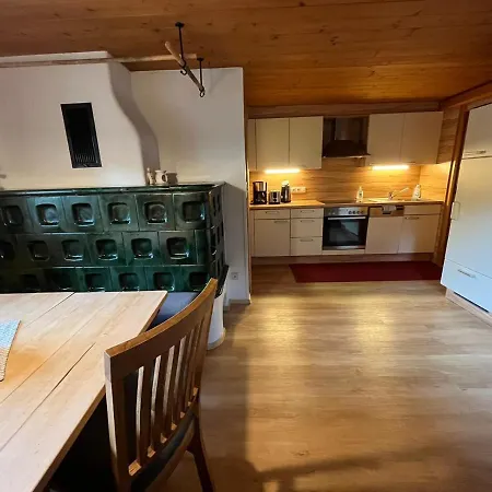Woerglerhof's Huettenapartments Mit Kachelofen アルプバッハ